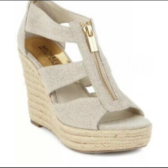 Michael Kors sandals - Picture 1 of 4